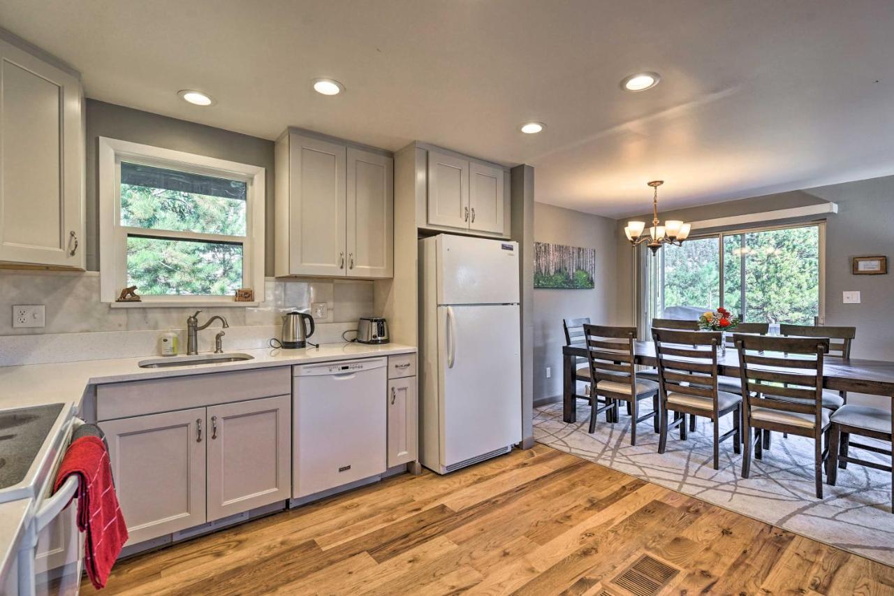 Luxe Updated Home With Grill And Hot Tub 4 Mi To Rmnp Estes Park Exterior photo